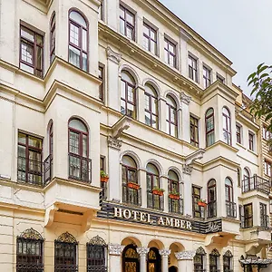 Amber & Hotel Estambul